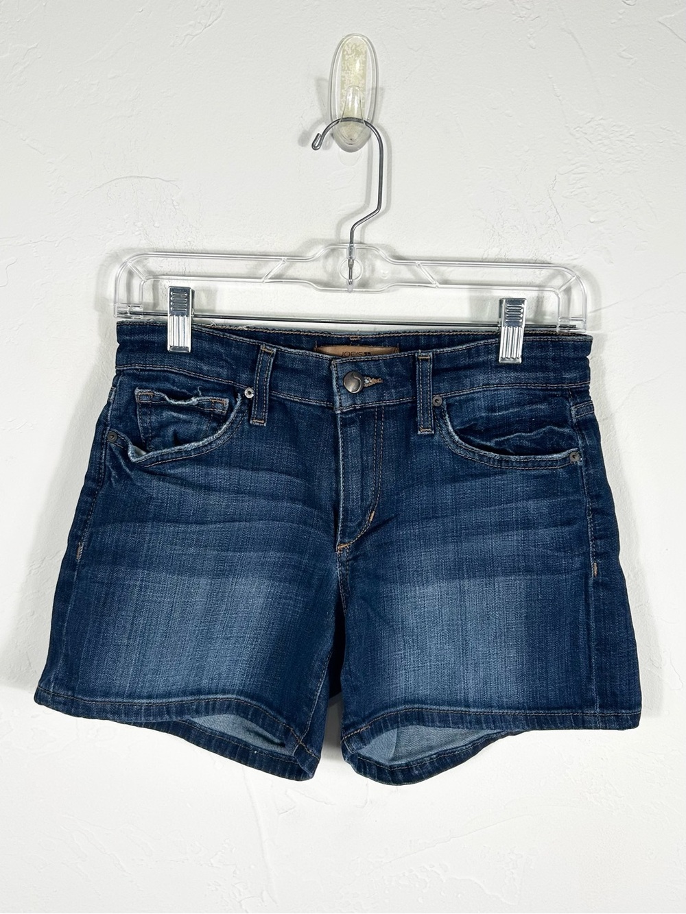 Joe's Jeans Edlyn Medium Dark Wash Denim Shorts Stretch Size 26 Mid Rise